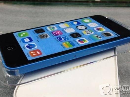 iPhone 5C: pojawiło się więcej zdjęć i nowe wideo